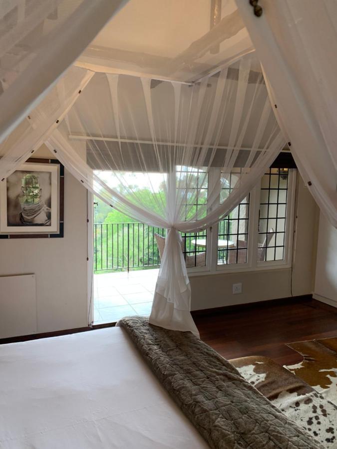 Ikhaya Safari Lodge Cape Town Bagian luar foto